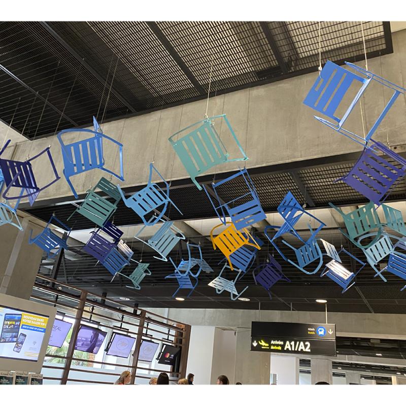 Chaise Bleu
